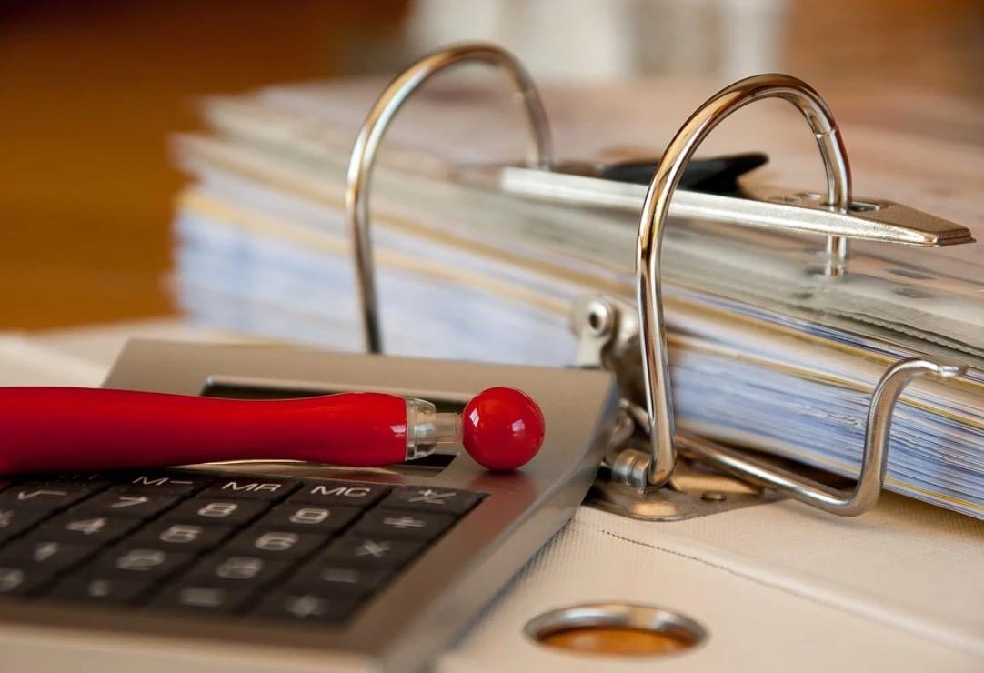 注冊一家香港公司費(fèi)用大概是多少？每年的維護(hù)費(fèi)用又是多少？