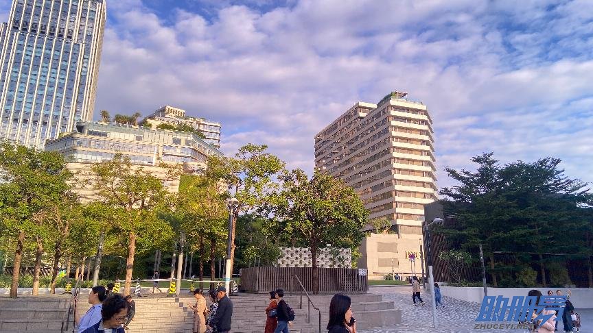 香港公司和新加坡公司各有什么優(yōu)勢和特點？